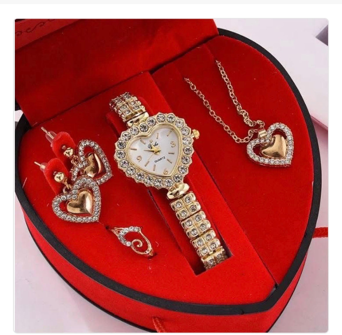 Coffret Féminin - montre et Bijoux de luxe